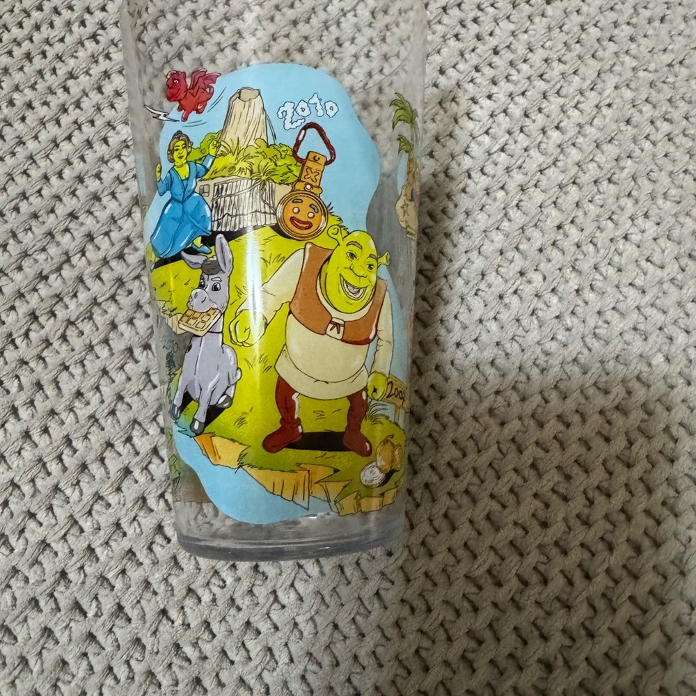 Shrek 2010 Collectible Glass